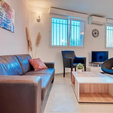 Апартаменты Le 102 -t2 Climatise 20 Min A Pied Gare St-charles